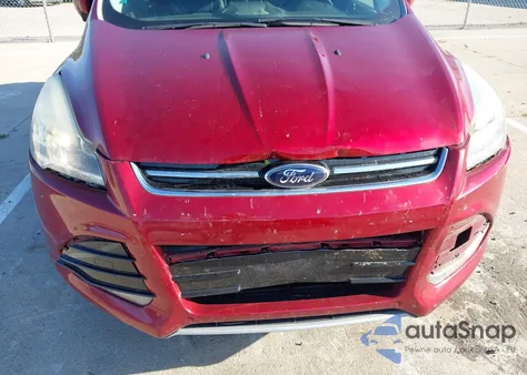 2014 Ford Escape Titanium z USA, uszkodzony, nr VIN 1FMCU0JX6EUD16401